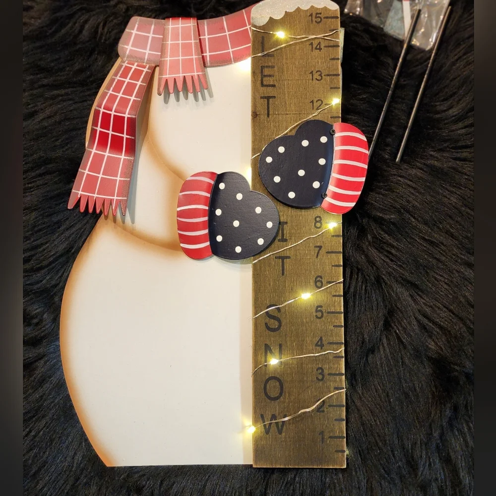 Solar Lighted Snowman Snow Gauge Garden Stake